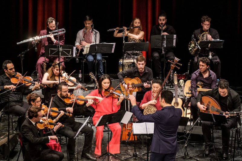 Bridges-Kammerorchester mit seinem Programm „Meetings II“.