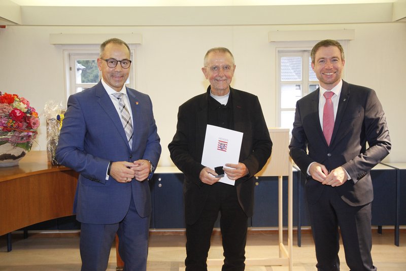 vlnr: Bürgermeister Adnan Shaikh, Ottmar Schnee und Bürgermeister Steffen Bonk.
